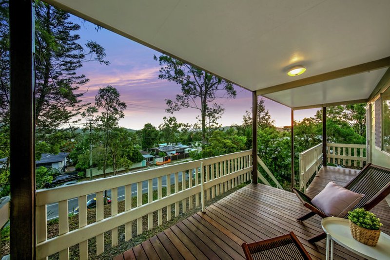 Photo - 202 Patricks Road, Ferny Hills QLD 4055 - Image 11