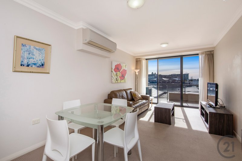 Photo - 20/2 The Palladio , Mandurah WA 6210 - Image 6