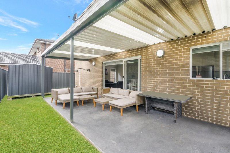 Photo - 202 Willowdale Drive, Denham Court NSW 2565 - Image 17