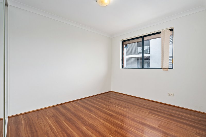 Photo - 20/20-24 Simpson Street, Auburn NSW 2144 - Image 3