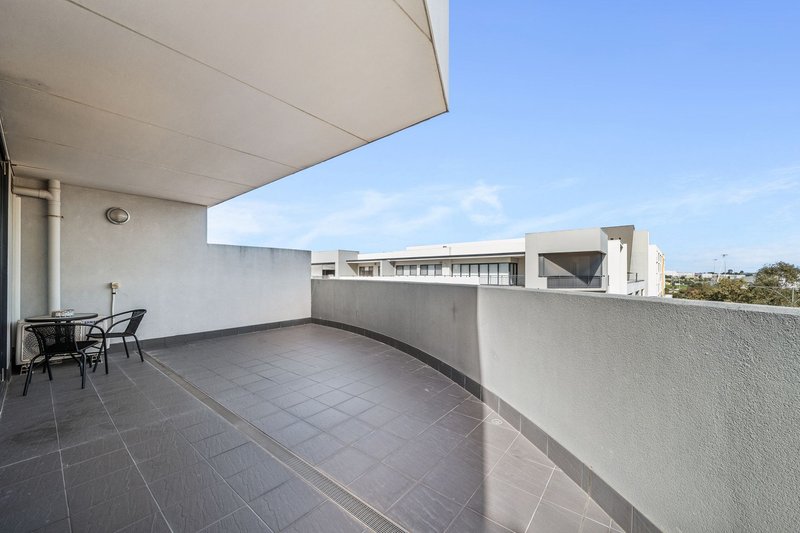 Photo - 20/20 Signal Terrace, Cockburn Central WA 6164 - Image 17