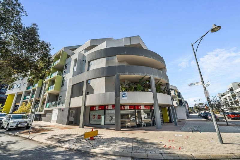 Photo - 20/20 Signal Terrace, Cockburn Central WA 6164 - Image 27