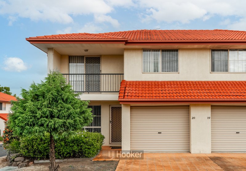 20/20 Young Place, Runcorn QLD 4113
