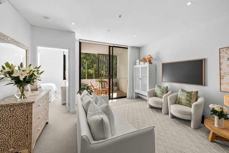 Photo - 20207/320 Macarthur Avenue, Hamilton QLD 4007 - Image 1