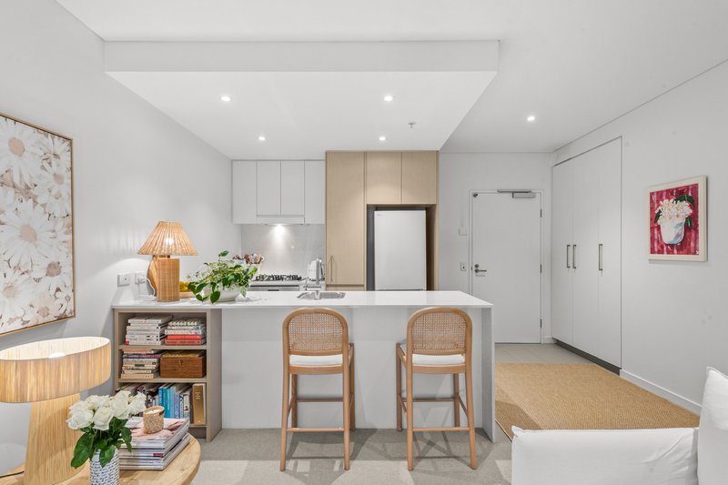 Photo - 20207/320 Macarthur Avenue, Hamilton QLD 4007 - Image 4