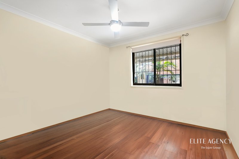 Photo - 20&20A Toucan Crescent, Plumpton NSW 2761 - Image 7