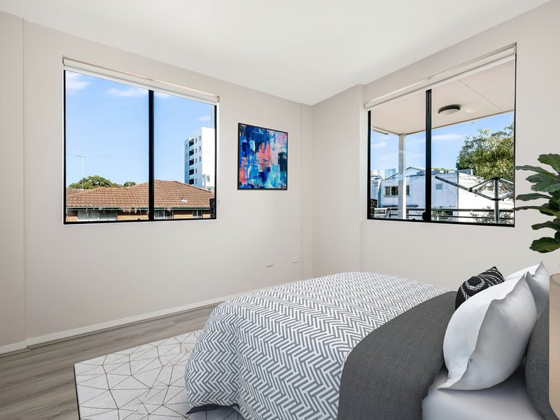 Photo - 20/21-23 Lane Street, Wentworthville NSW 2145 - Image 4