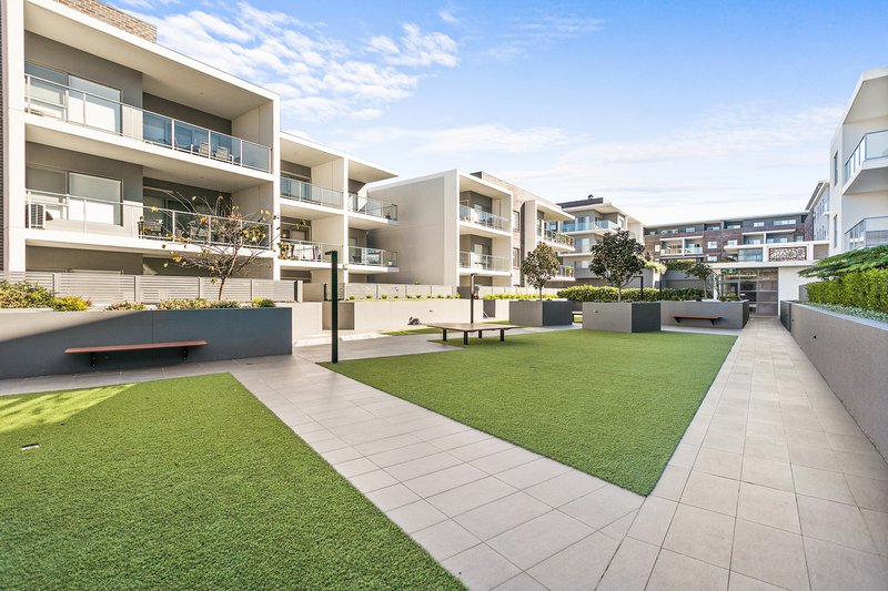 Photo - 202/1 Evelyn Court, Shellharbour City Centre NSW 2529 - Image 7