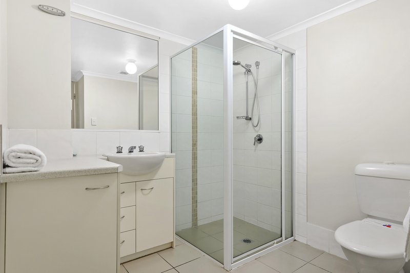 Photo - 20/21 Markwell Avenue, Surfers Paradise QLD 4217 - Image 7