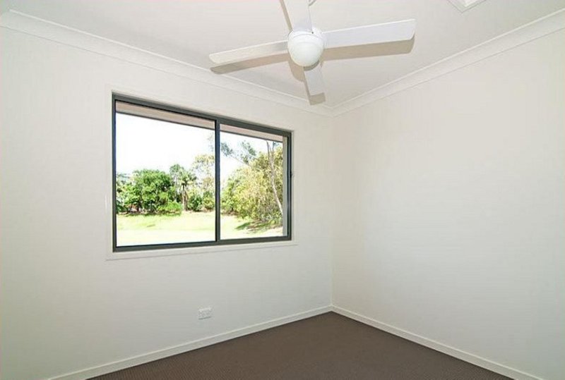 Photo - 20/21 Rensburg Street, Brighton QLD 4017 - Image 9