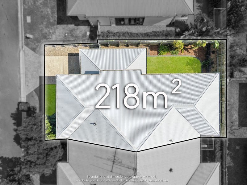 Photo - 20/21 Tripcony Place, Wakerley QLD 4154 - Image 5