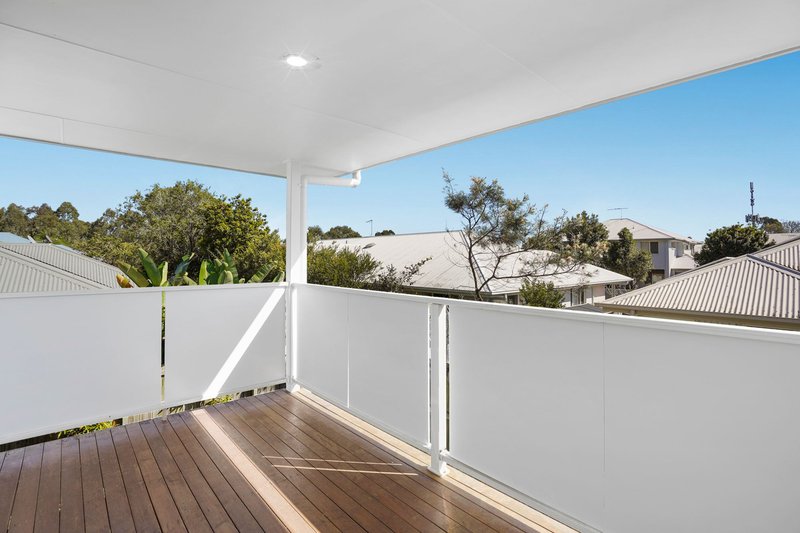 Photo - 20/21 Tripcony Place, Wakerley QLD 4154 - Image 9