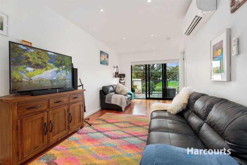 Photo - 202/1098 Stud Road, Rowville VIC 3178 - Image 2