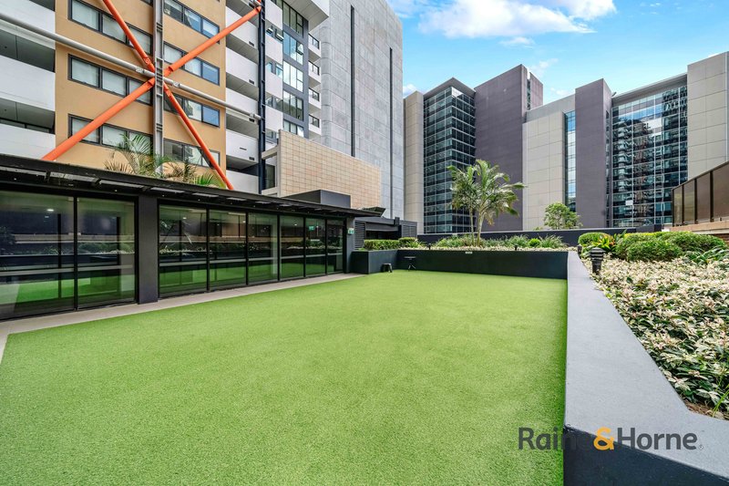 Photo - 202/11 Hassall Street, Parramatta NSW 2150 - Image 10