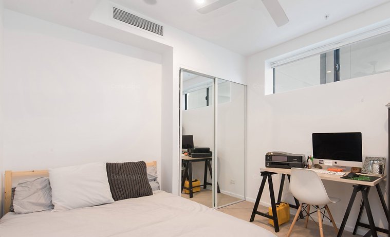 Photo - 2021/123 Cavendish Road, Coorparoo QLD 4151 - Image 6