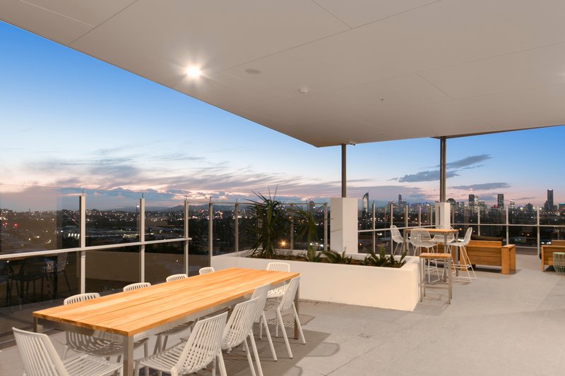 Photo - 2021/123 Cavendish Road, Coorparoo QLD 4151 - Image 8