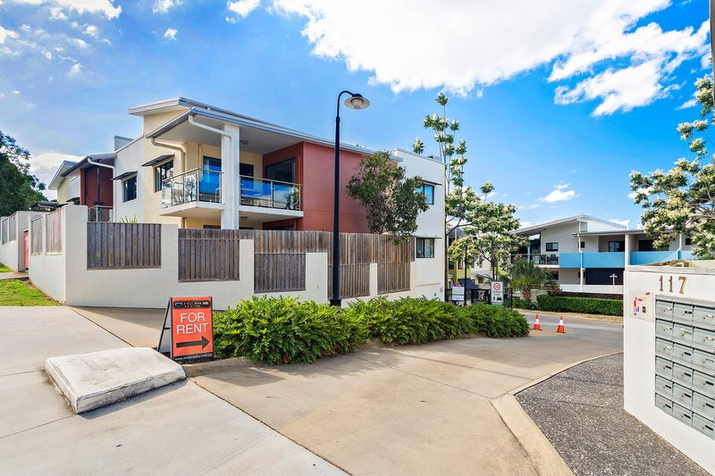 202/117 Flockton Street, Everton Park QLD 4053