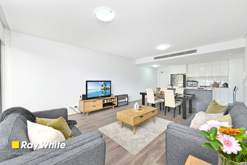 Photo - 202/11C Mashman Avenue, Kingsgrove NSW 2208 - Image 2