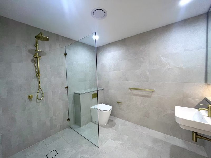 Photo - 202/13 De Clambe Drive, Castle Hill NSW 2154 - Image 5