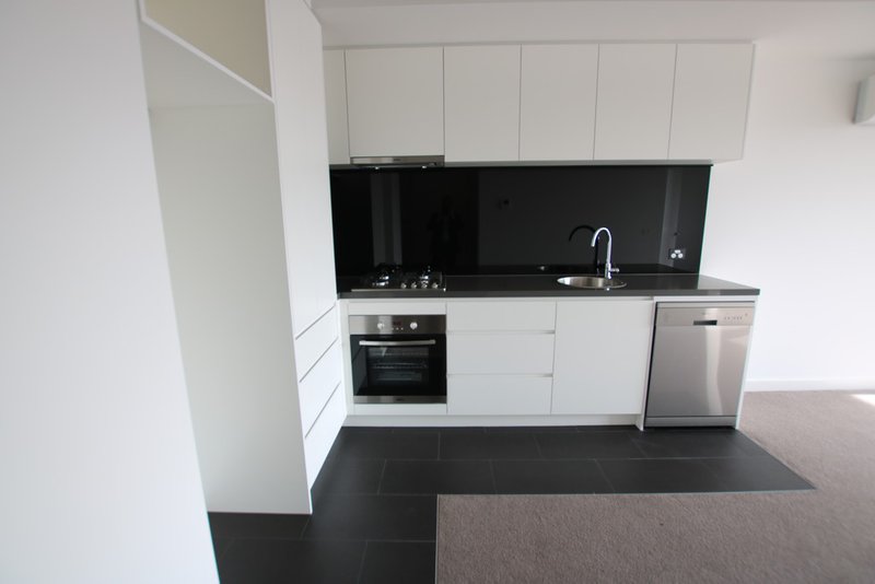 Photo - 202/154 High Street, Preston VIC 3072 - Image 4