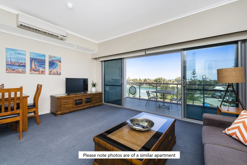 Photo - 202/16 Dolphin Drive, Mandurah WA 6210 - Image 5