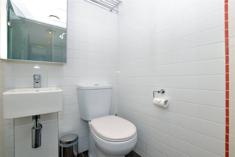 Photo - 202/181 Abeckett Street, Melbourne VIC 3000 - Image 3