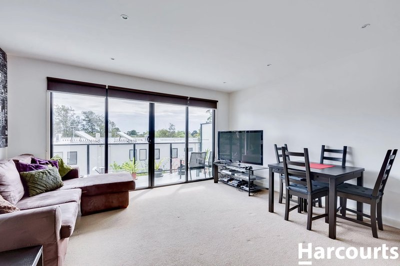 Photo - 20/219 Watton Street, Werribee VIC 3030 - Image 2