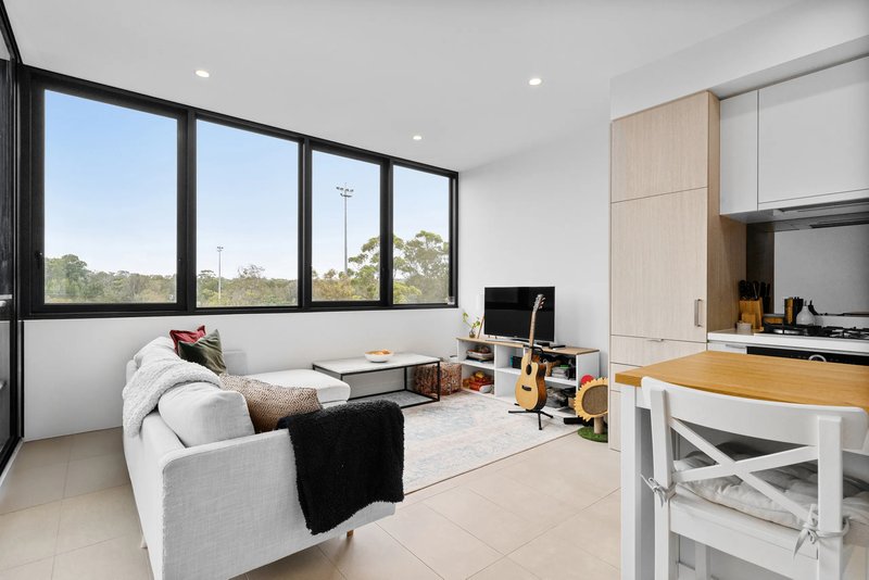Photo - 202/2 Foreshore Boulevard, Woolooware NSW 2230 - Image 5