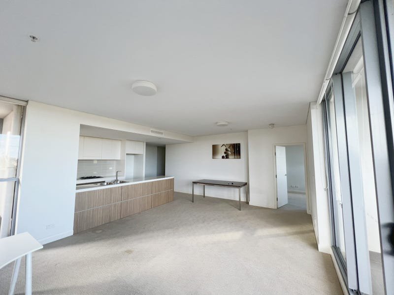 202/2 Jack Brabham Drive, Hurstville NSW 2220