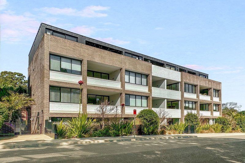 Photo - 202/2 Stanley Street, Burwood NSW 2134 - Image 8