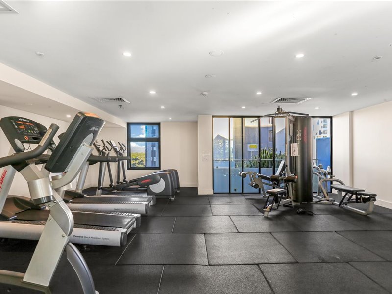 Photo - 202/20-23 Levey Street, Wolli Creek NSW 2205 - Image 17