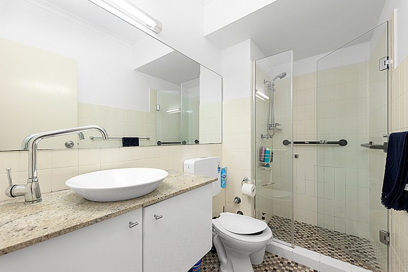 Photo - 202/200 Maroubra Road, Maroubra NSW 2035 - Image 3