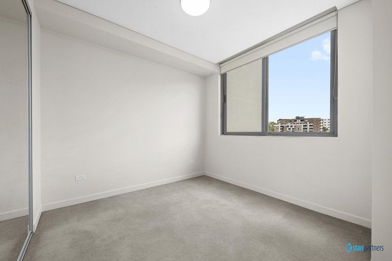 Photo - 202/24 Dressler Court, Merrylands NSW 2160 - Image 5