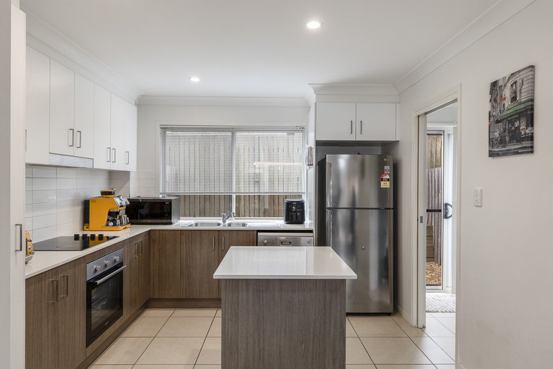 Photo - 20/227-231 Nelson Street, Kearneys Spring QLD 4350 - Image 9