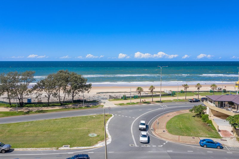 Photo - 202/3440 Surfers Paradise Boulevard, Surfers Paradise QLD 4217 - Image 7