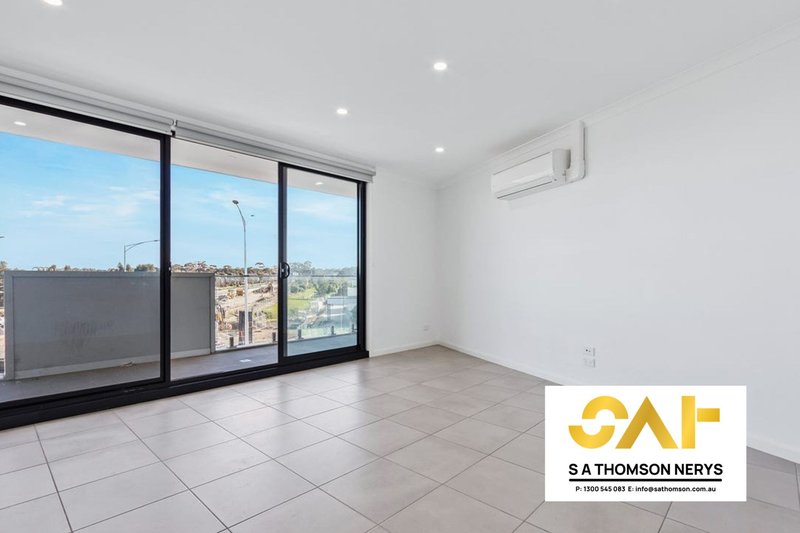Photo - 202/4 Highlander Drive, Craigieburn VIC 3064 - Image 4