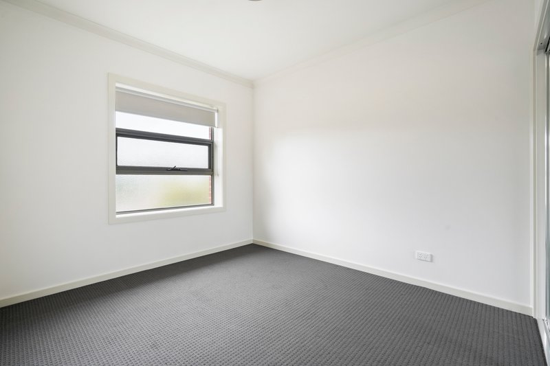 Photo - 202/40 Rowell Drive, Mernda VIC 3754 - Image 7