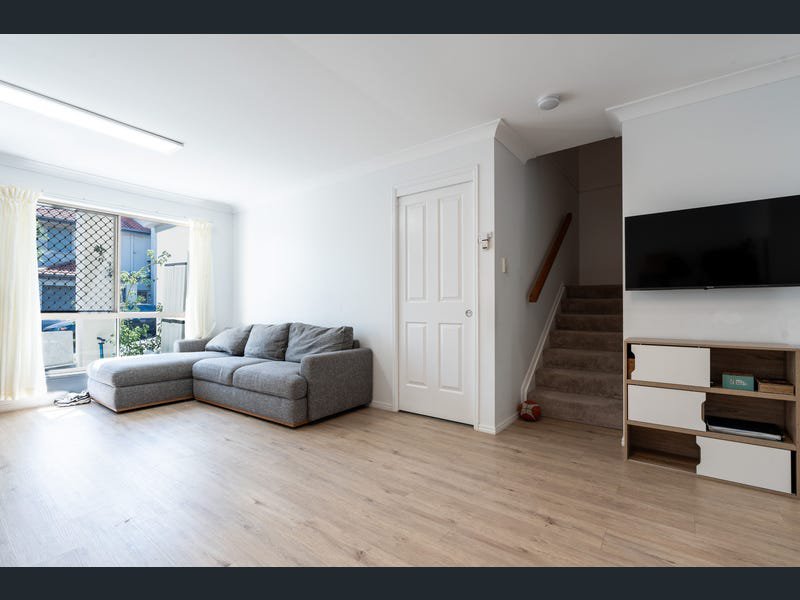 Photo - 20/25 Lang Street, Sunnybank Hills QLD 4109 - Image 2