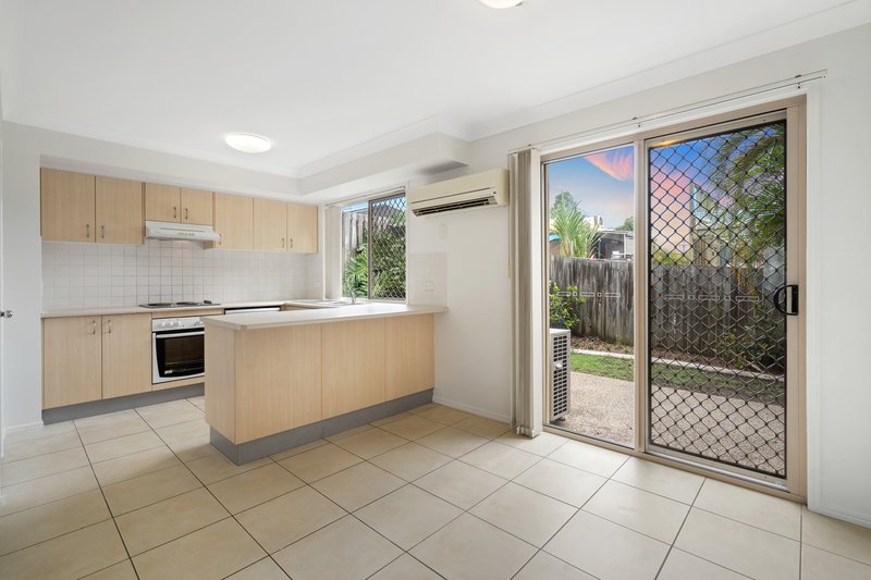 Photo - 20/25 Lang Street, Sunnybank Hills QLD 4109 - Image 3