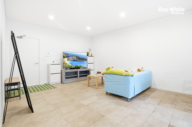 Photo - 202/53 Kildare Road, Blacktown NSW 2148 - Image 3