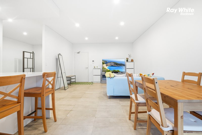 Photo - 202/53 Kildare Road, Blacktown NSW 2148 - Image 5