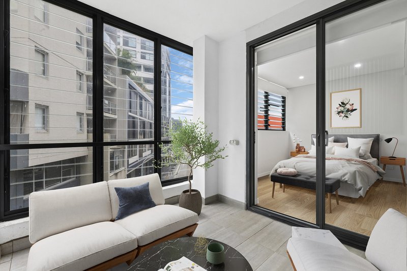 Photo - 202/567 Pacific Highway, St Leonards NSW 2065 - Image 2