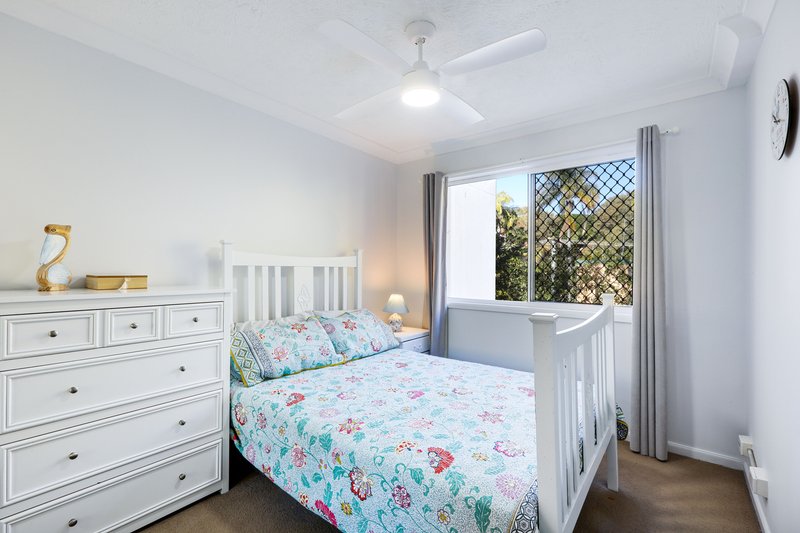 Photo - 20/26-28 Monaco Street, Surfers Paradise QLD 4217 - Image 14