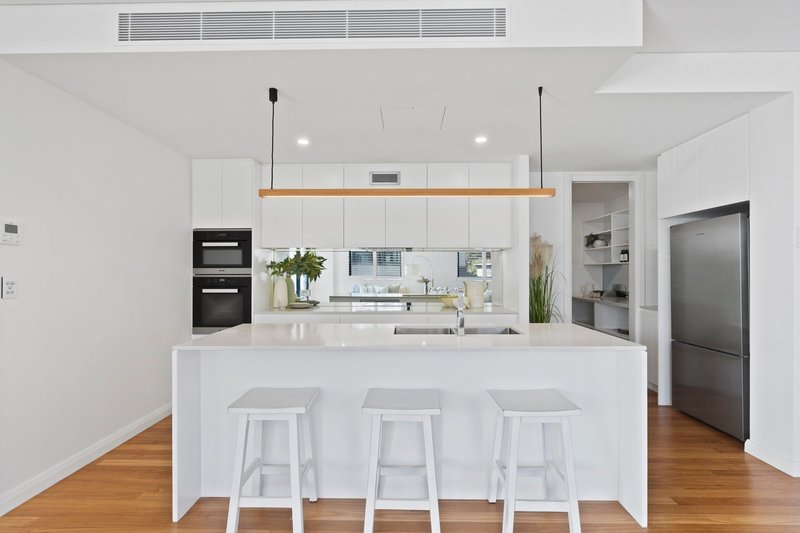 Photo - 202/6 Painters Lane, Terrigal NSW 2260 - Image 6