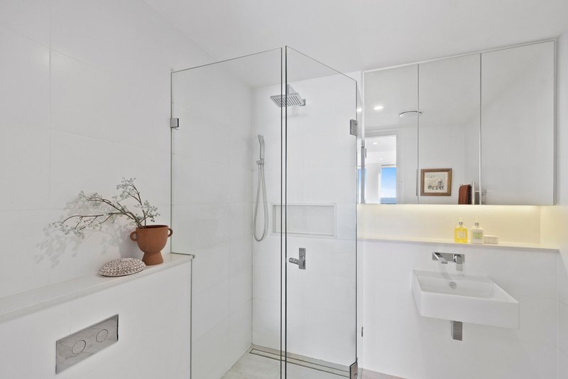 Photo - 202/6 Painters Lane, Terrigal NSW 2260 - Image 12
