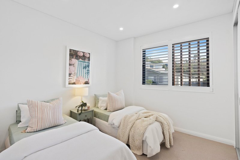 Photo - 202/6 Painters Lane, Terrigal NSW 2260 - Image 14