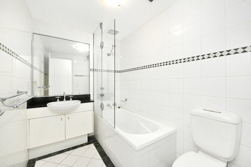 Photo - 202/6 Yara Avenue, Rozelle NSW 2039 - Image 4