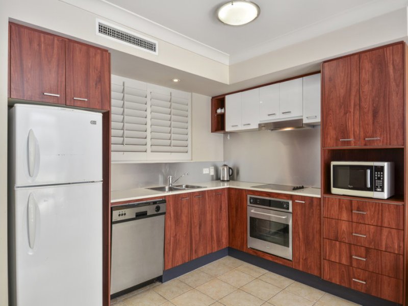 Photo - 2026/23 Ferny Avenue, Surfers Paradise QLD 4217 - Image 2