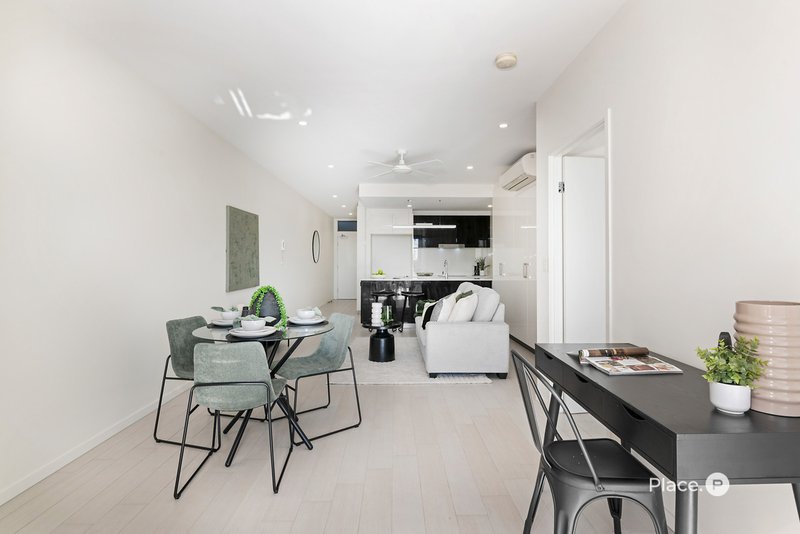 Photo - 202/625 Wynnum Road, Morningside QLD 4170 - Image 7