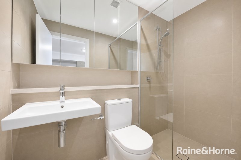 Photo - 202/7 Waterways Street, Wentworth Point NSW 2127 - Image 8